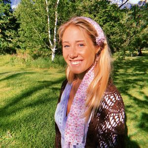 Meet your Posher, Marie